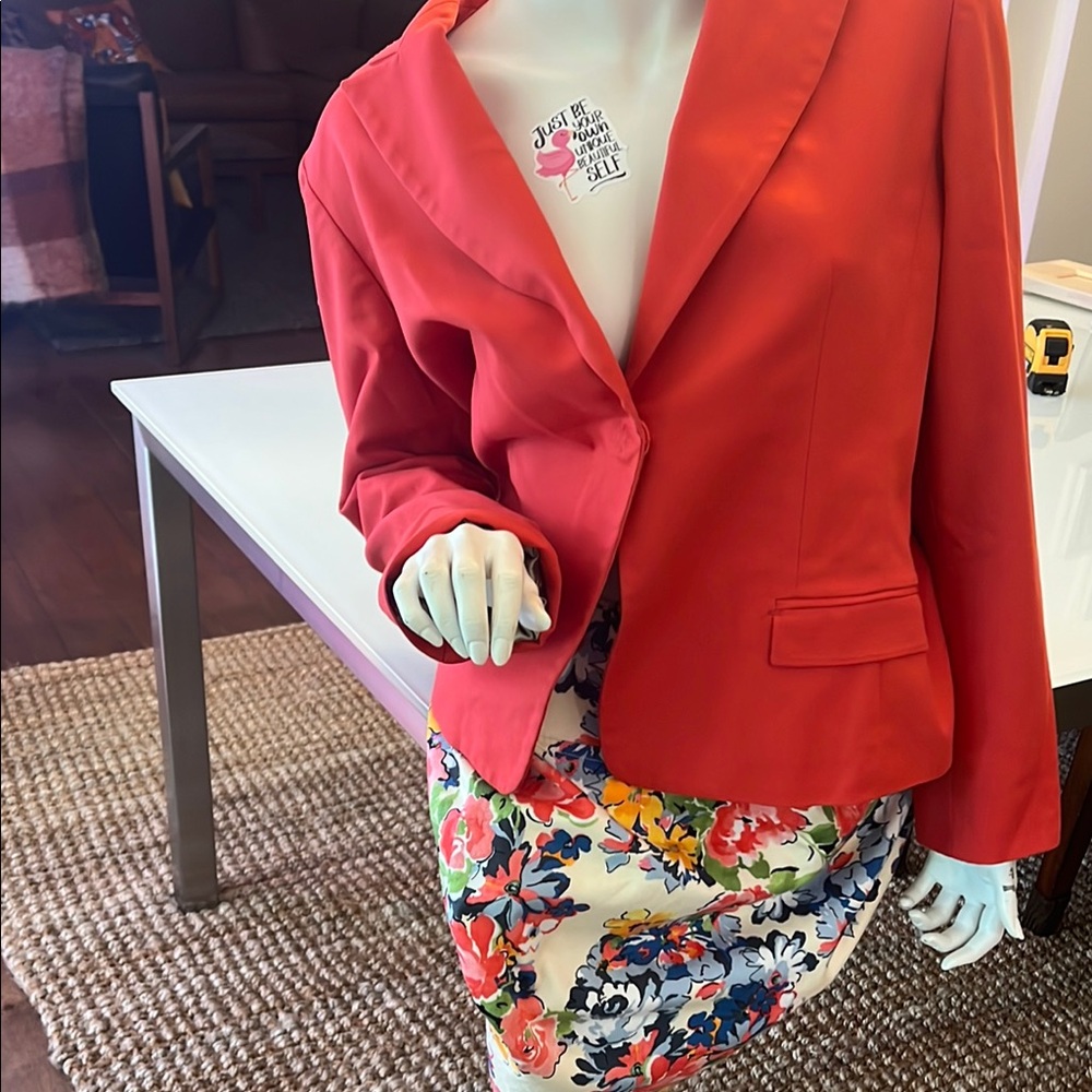 Red orange Blazer skirt not available